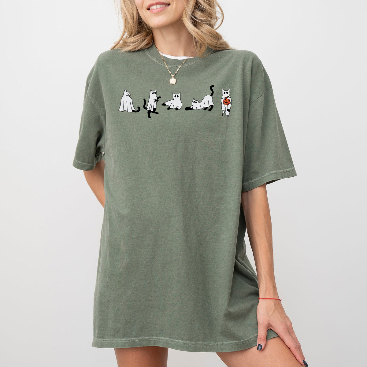 Cat Ghosts Skeleton Witch Halloween Spooky Costume Graphic Vintage Comfort Colors Tee